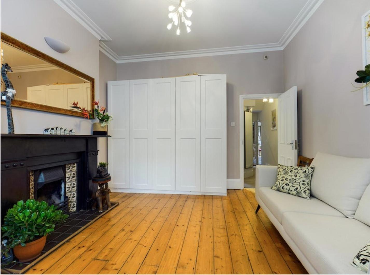 The Clapham Apartment With Private Patio Londra Dış mekan fotoğraf